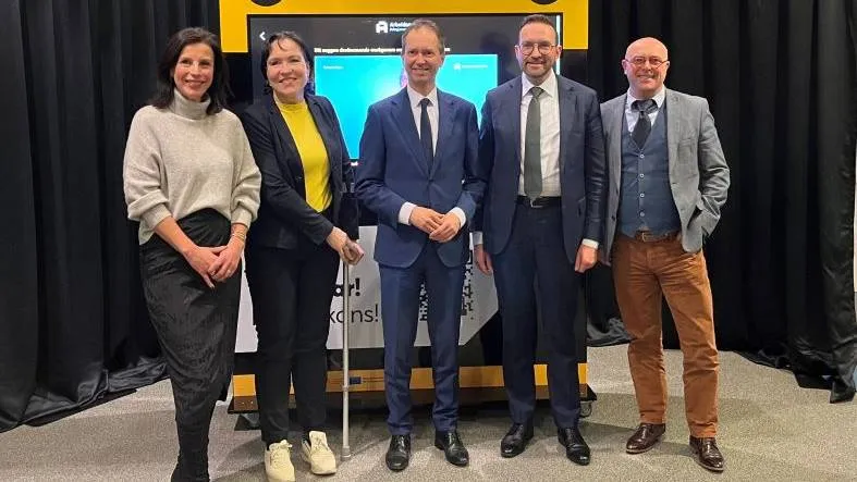 van hijum dagje meedraaien