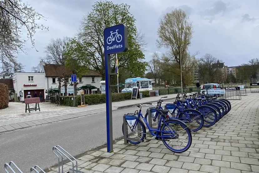 deelfietsen arriva molenweg sittard
