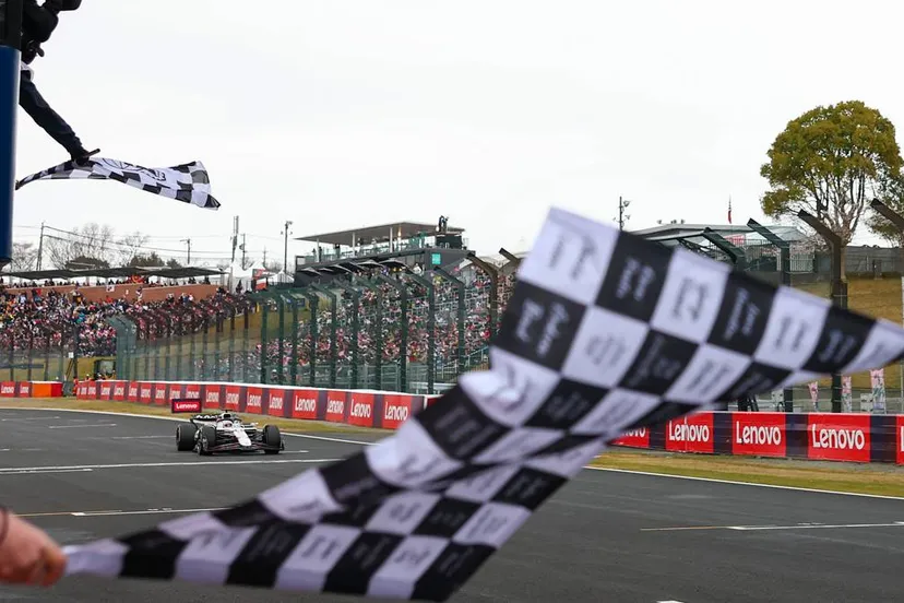 2025f1gp03 finish verstappen op suzuka