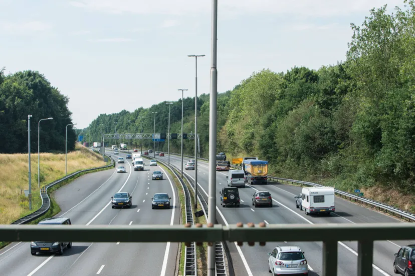 018DSC01925-Insnijding A2 in het landschap, foto genomen vanaf Swentiboldweg richting zuiden