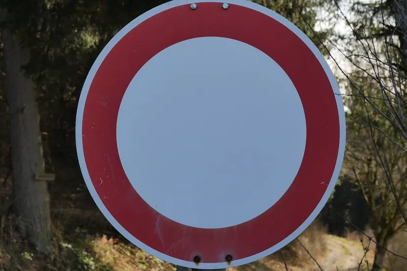 Geslotenverklaring jakob5200 Pixabay