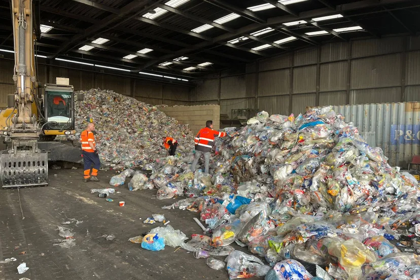 cad57bf1-6abd-49b9-977d-ae23a95069d8