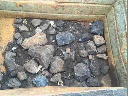 blokken radioactief schroot politie