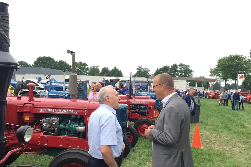 burgemeester bij oude trekkerdag