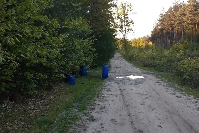 dumping vaten aan kievitshaarweg politie staphorst