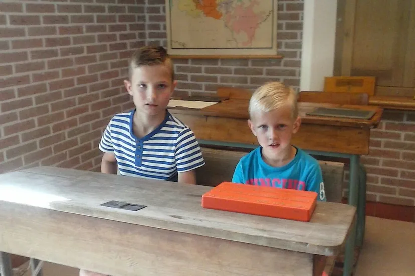 img 20150729 wa0000 kinderen koetshuus e1438169923482