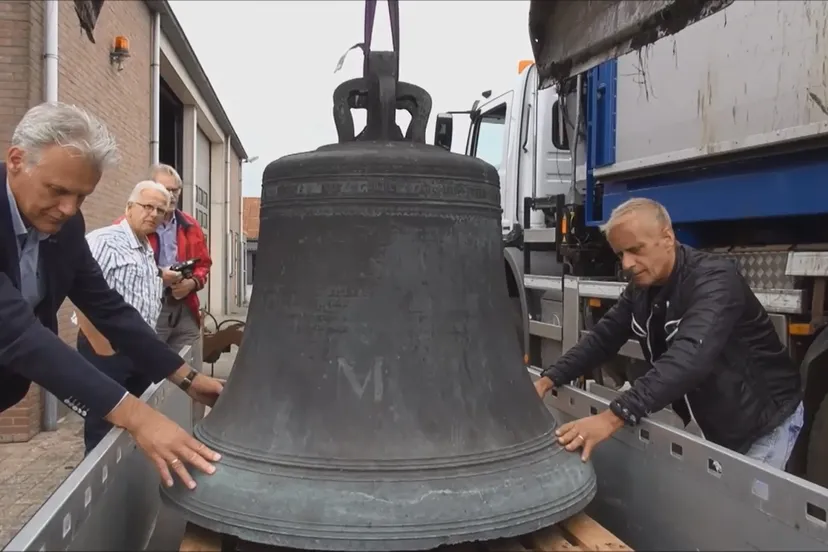 kerkklok naar asten freek fridrichs