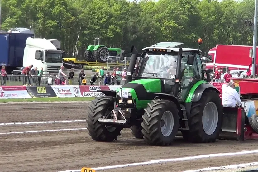robert dunnink bij trekkertrek staphorst youtube beeld