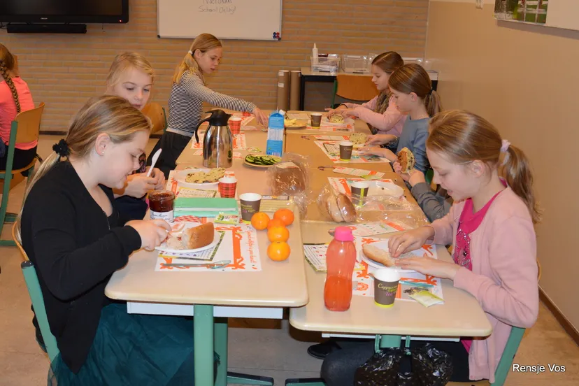 schoolontbijt kwa school staphorst 10nov2017 1