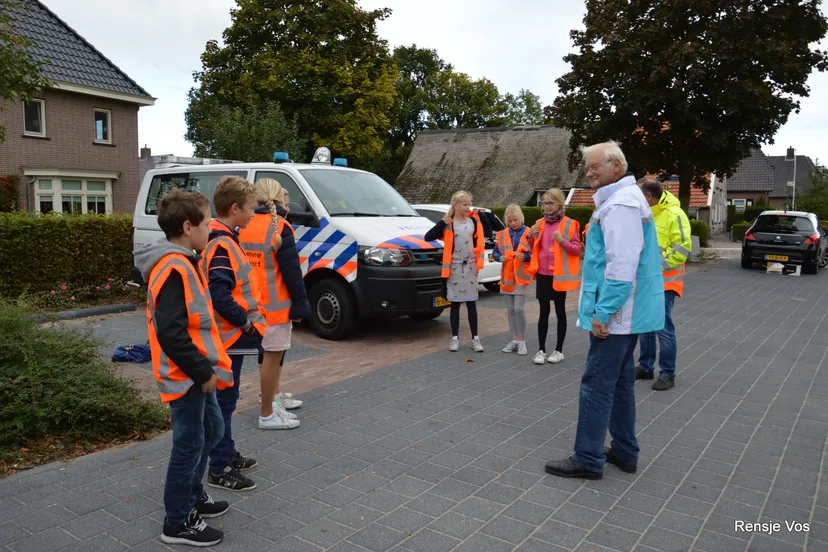 snelheidsmeting veilig verkeer nederland leerlingen staphorst 7okt2016 1