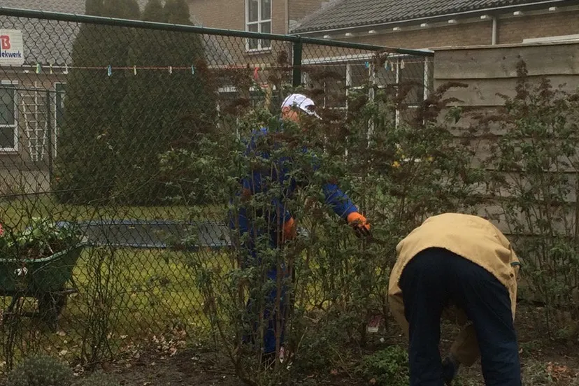 werken in de tuin bij adullam sytse de jong e1457686187963