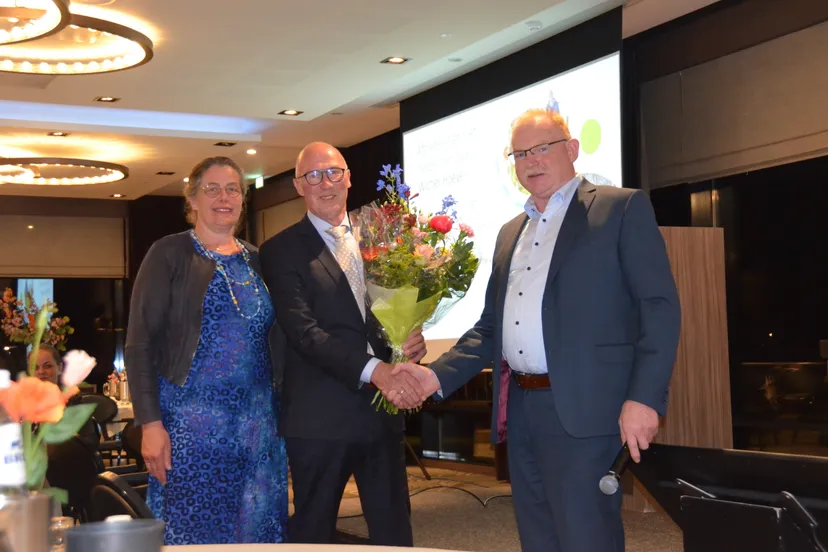 wicher hoeve neemt afscheidjpg