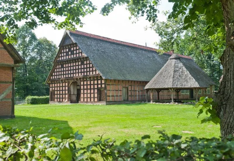 quatmann1-museumsdorf-de