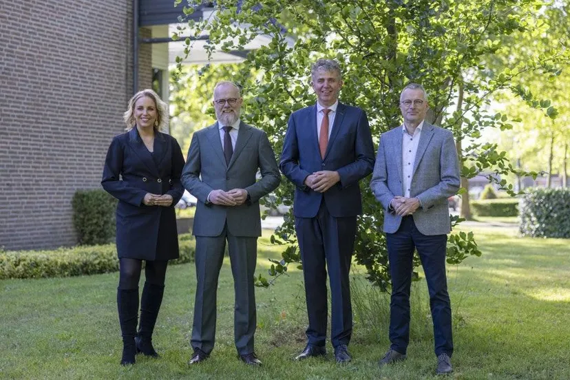 20260604 - Gemeente Staphorst - JacoHoeveFotografie - fractievoorzitters en formateur