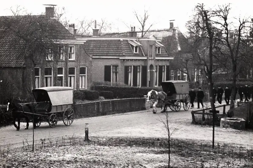 newbeeld_2_-huis_met_de_donkere