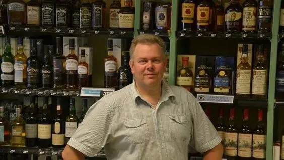 951a10d2afc3565fbe823bb334a5267f