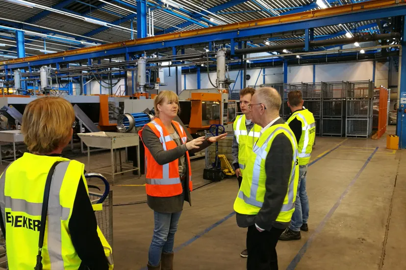 bert dedden in gesprek met cinda heijman sw begeleider nwg