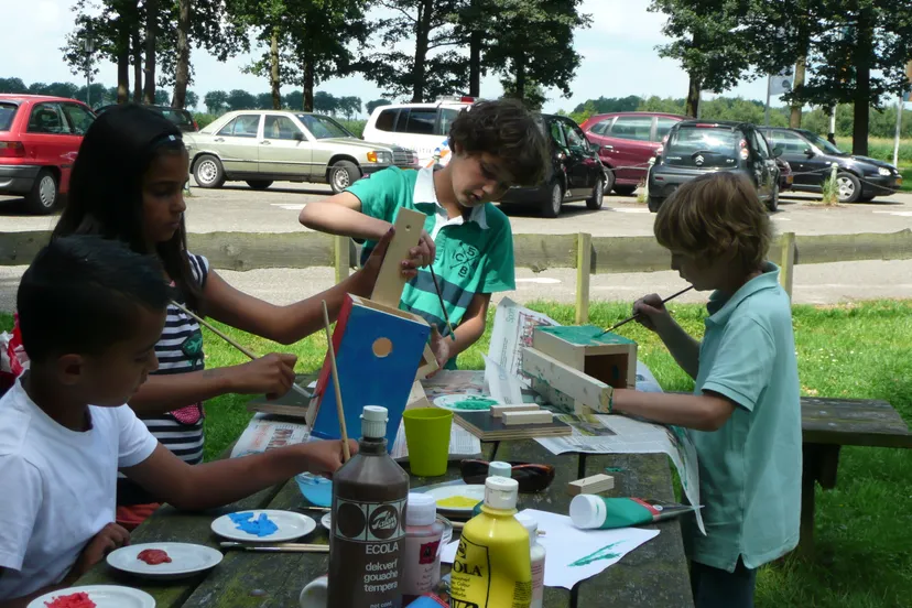 nestkastjes schilderen