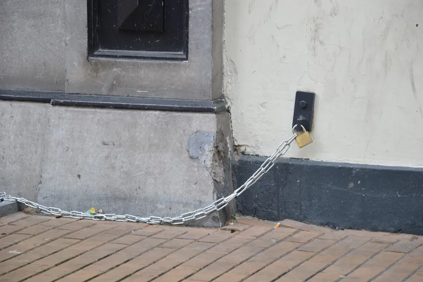 slot met ketting colin coule