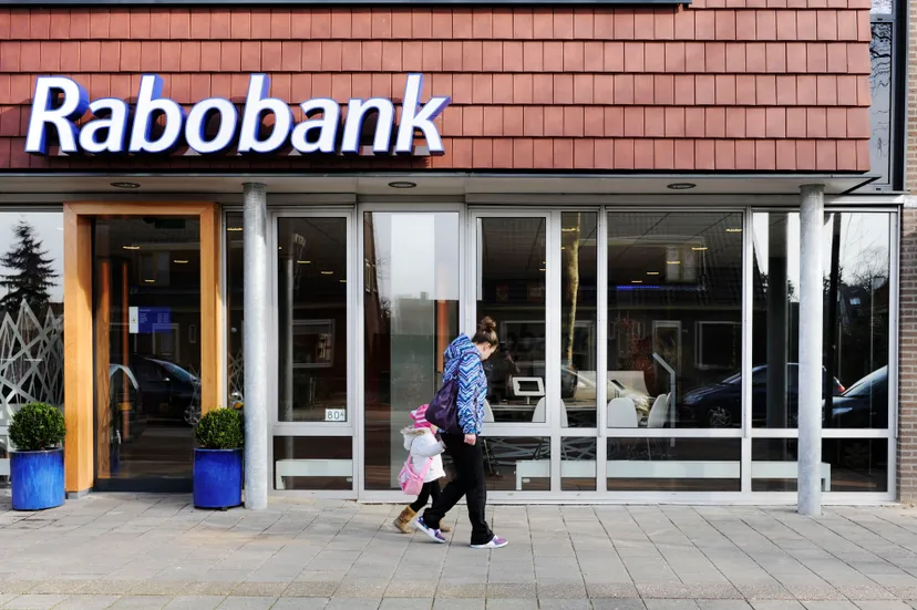 voorzijde lokale rabobank high res