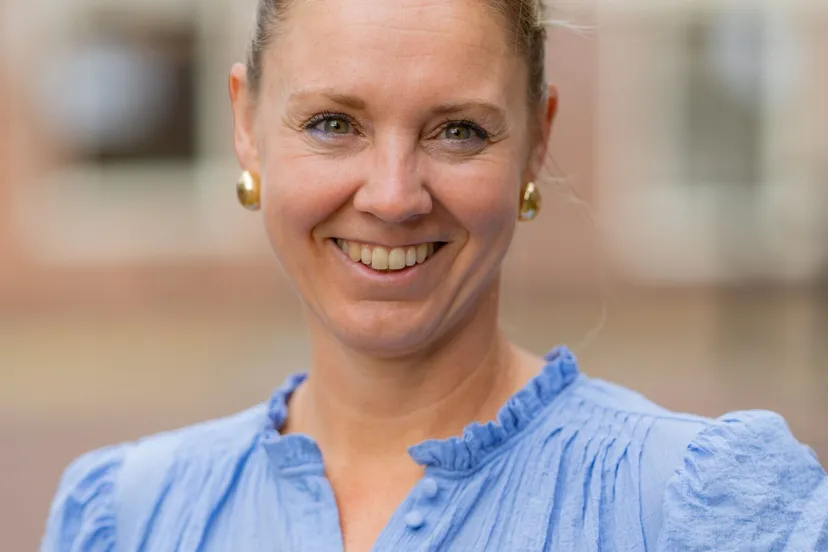 Petra-van-der-Akker-4000x3000-1-1536x2048