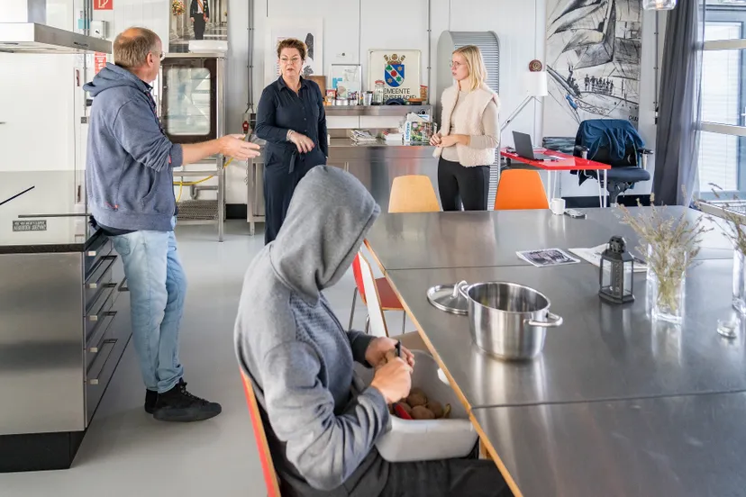 bezoek-aan-MIK-Wommels_-22