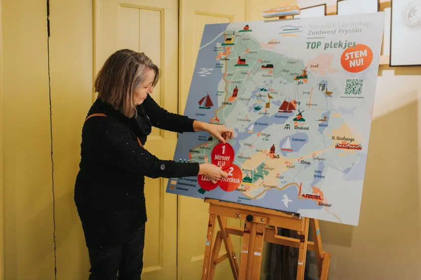 Directeur Iris Nutma maakt de 3 TOP plekjes van 2025 bekend. Foto Vera Wapstra