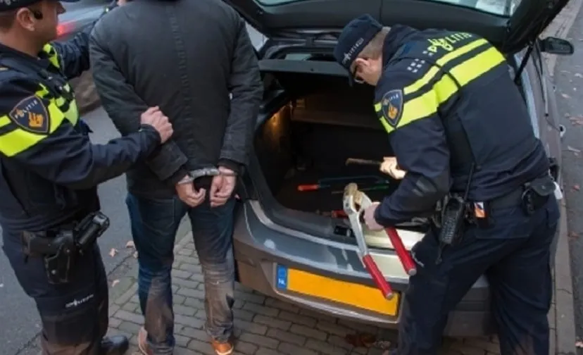 aanhouding met inbrekerswerktuigen