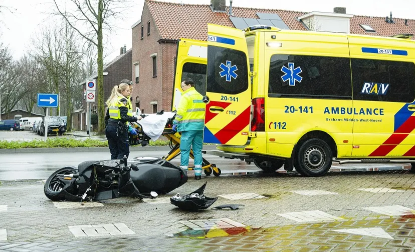 automobilist vlucht na aanrijding jack brekelmans