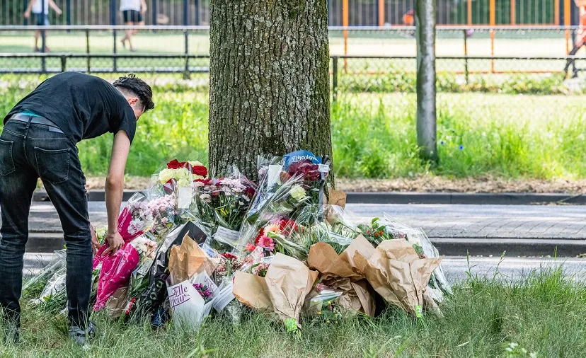 bloemen op plek ongeval