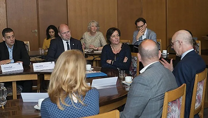 csm bezoek staatssecretaris twee 83d45981dd