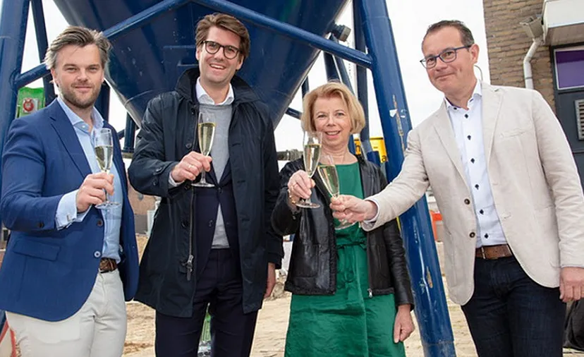 csm eerste paal emmapassage tilburg 3bbfc56845