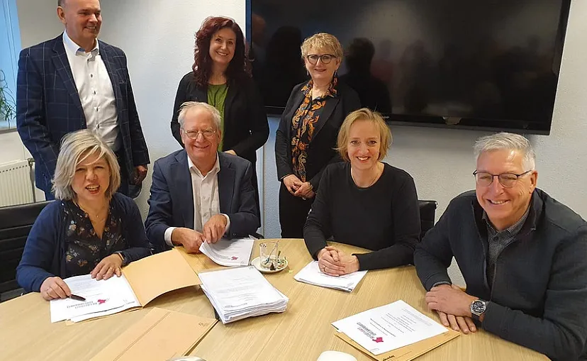 csm foto ondertekening gi s 192fc47a52