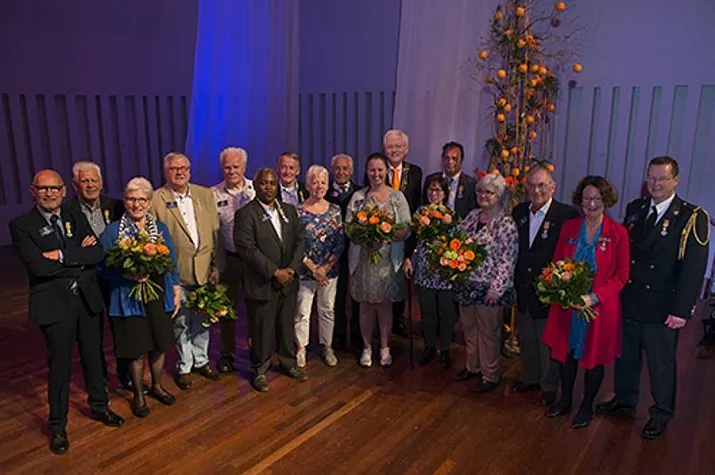 csm groepsfoto decorandi lintjesregen 57cd891739