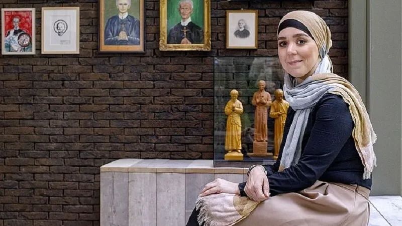 esmah lahlah e22b717aa5