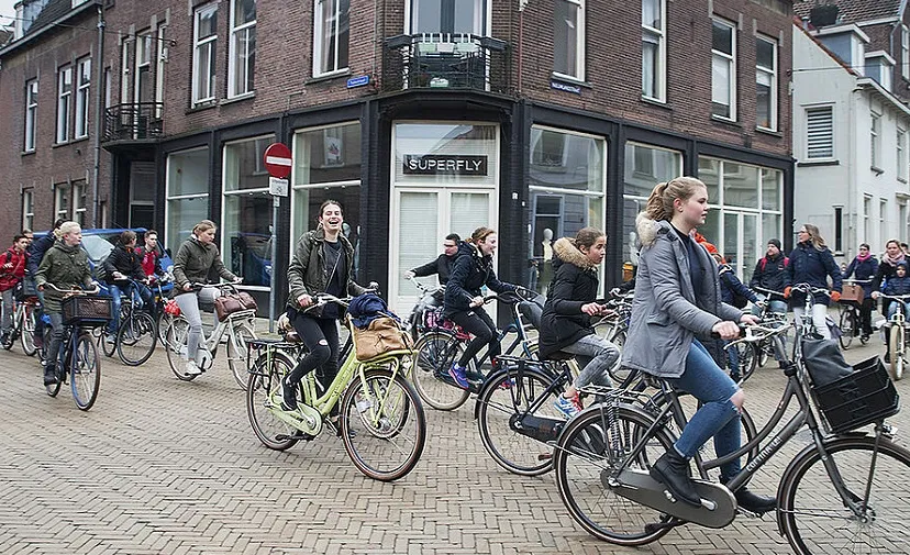 fietsers binnenstad 03af9ffd3d