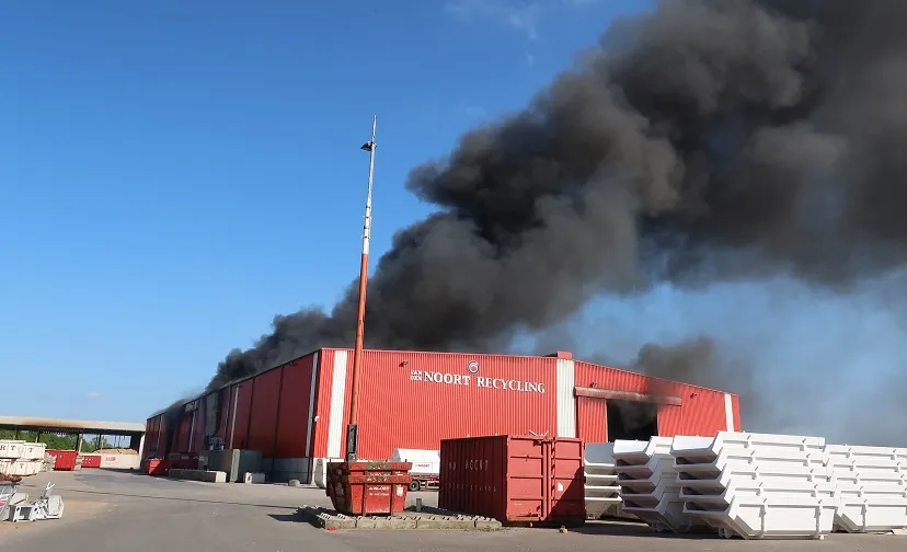 grote brand de leest dongen