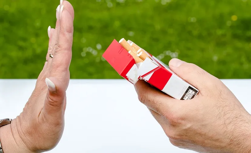 non smoking 2383236 1920