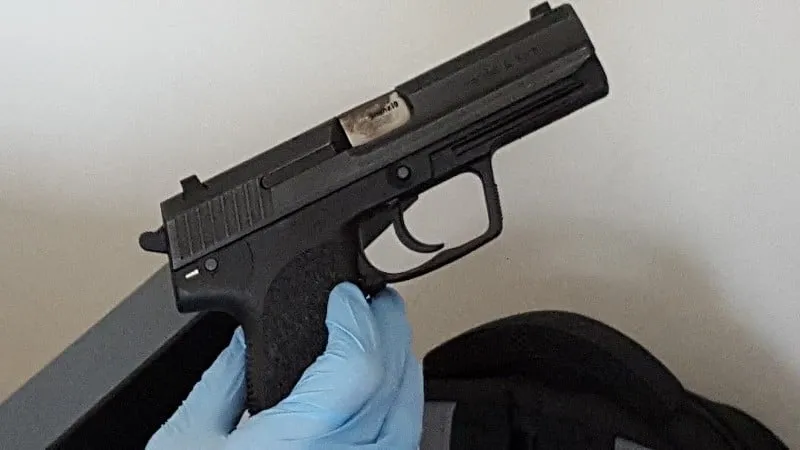 ondermijning rotterdam 1 zwart vuurwapen