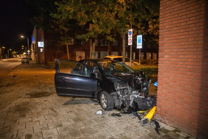 ongeluk bredaseweg tilburg