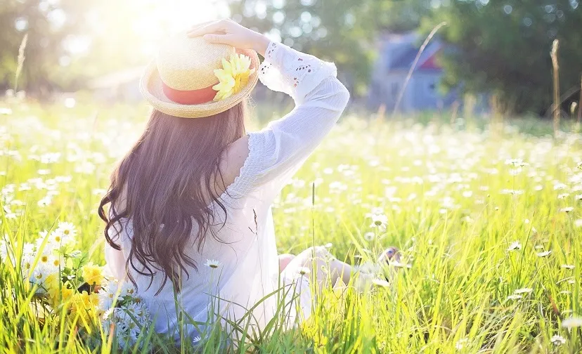 pretty woman 1509956 1920 1