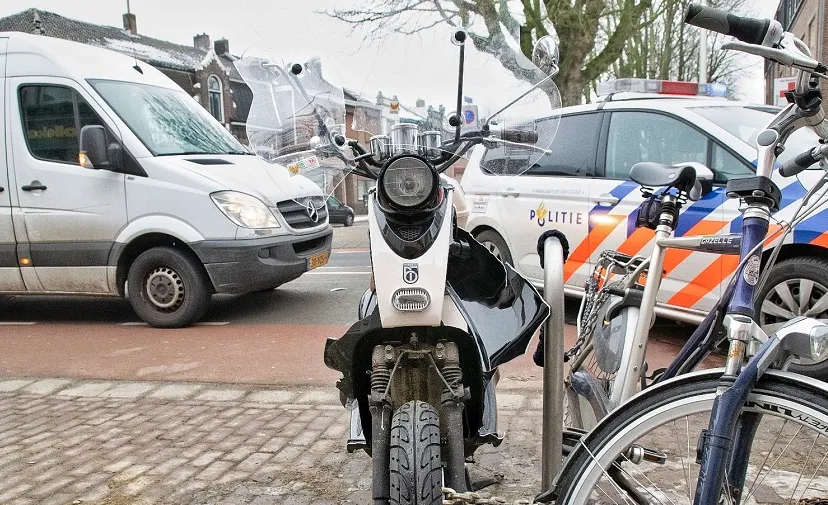 scooter op bestelbus