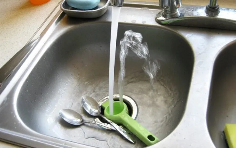 sink g8874b8b09 640 915x518 1