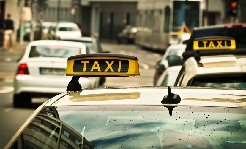 taxi 1515420 960 720