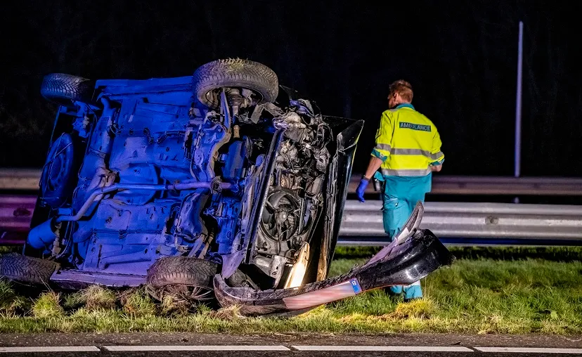 veel schade na aanrijding op de midden brabantweg