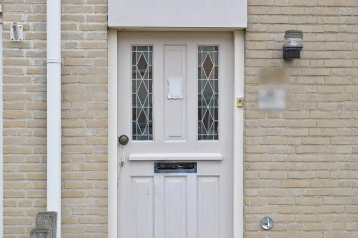 vuurwerk door brievenbusjpeg