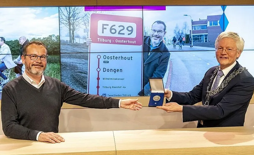 zilveren erepenning mario 0dac774245