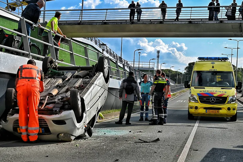 5ab74874-c48d-4b28-b44b-d510e226112b