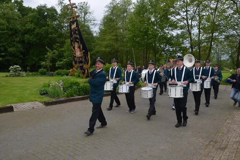 11391456 400314156842417 1638687889031051736 n