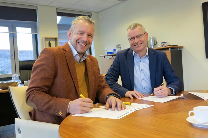 12212016 tubbergen en cogas ondertekenen convenant